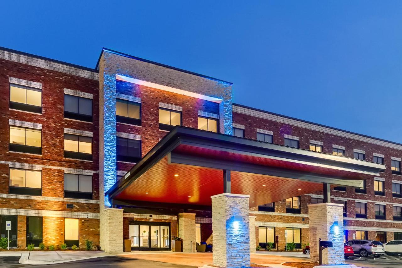 Holiday Inn Express - Wilmington - Porters Neck By Ihg Exterior photo